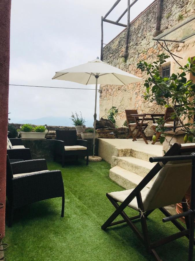 Villa Crosa tra le Nuvole à Borgio Verezzi Extérieur photo